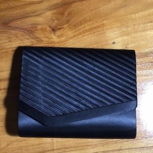 ❌ SOLD ❌ Chic Black Satin Clutch